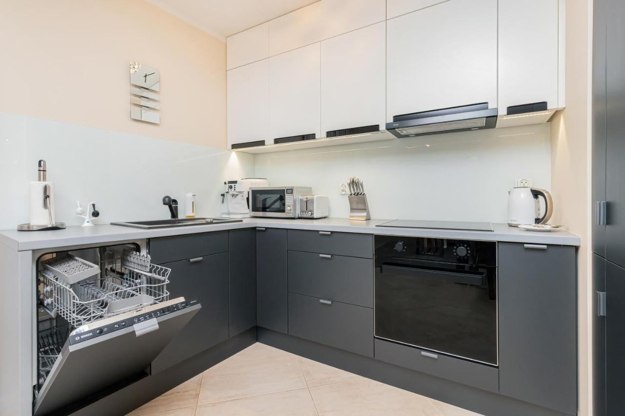 Batorego 7 Gdynia Apartments By Noclegi Renters Екстер'єр фото